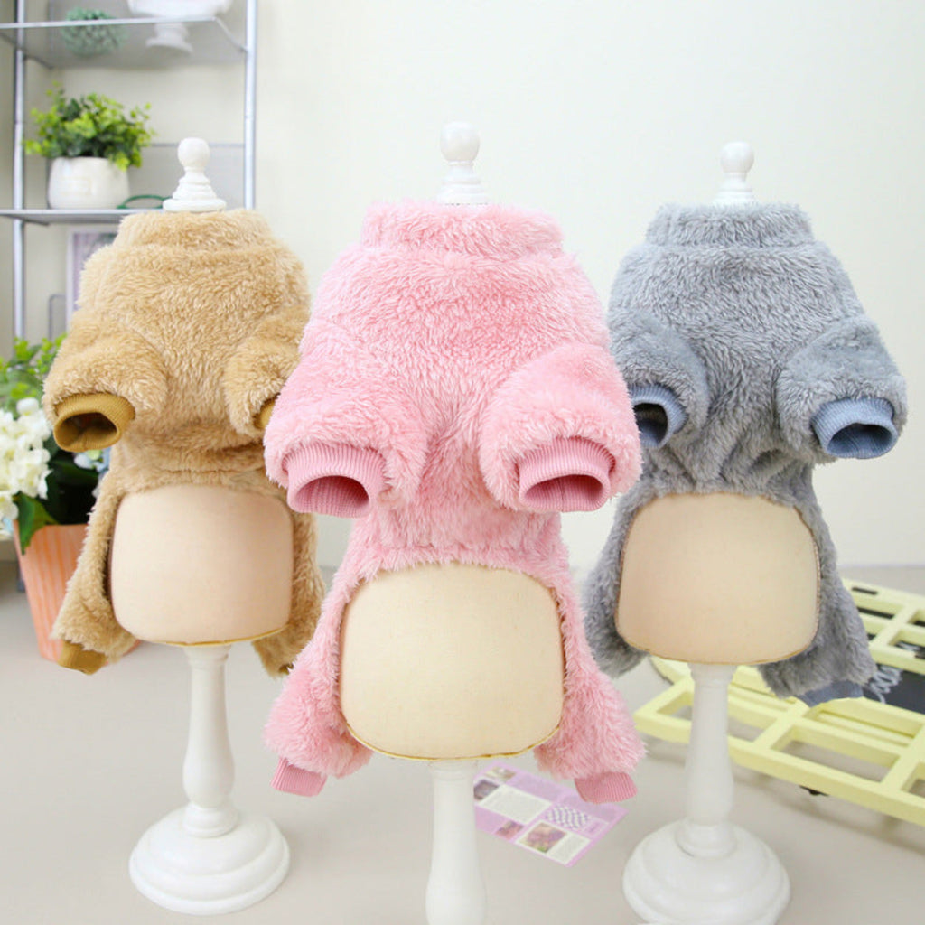 CozyPaw – Fleece'owy Kombinezon dla Zwierząt z Pierścieniem do Smyczy