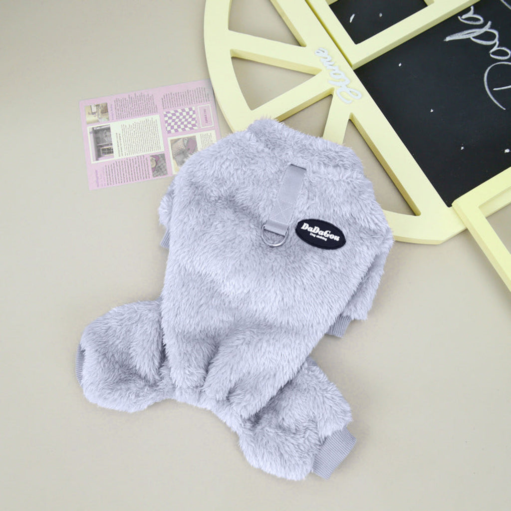 CozyPaw – Fleece'owy Kombinezon dla Zwierząt z Pierścieniem do Smyczy