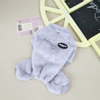 CozyPaw – Fleece'owy Kombinezon dla Zwierząt z Pierścieniem do Smyczy