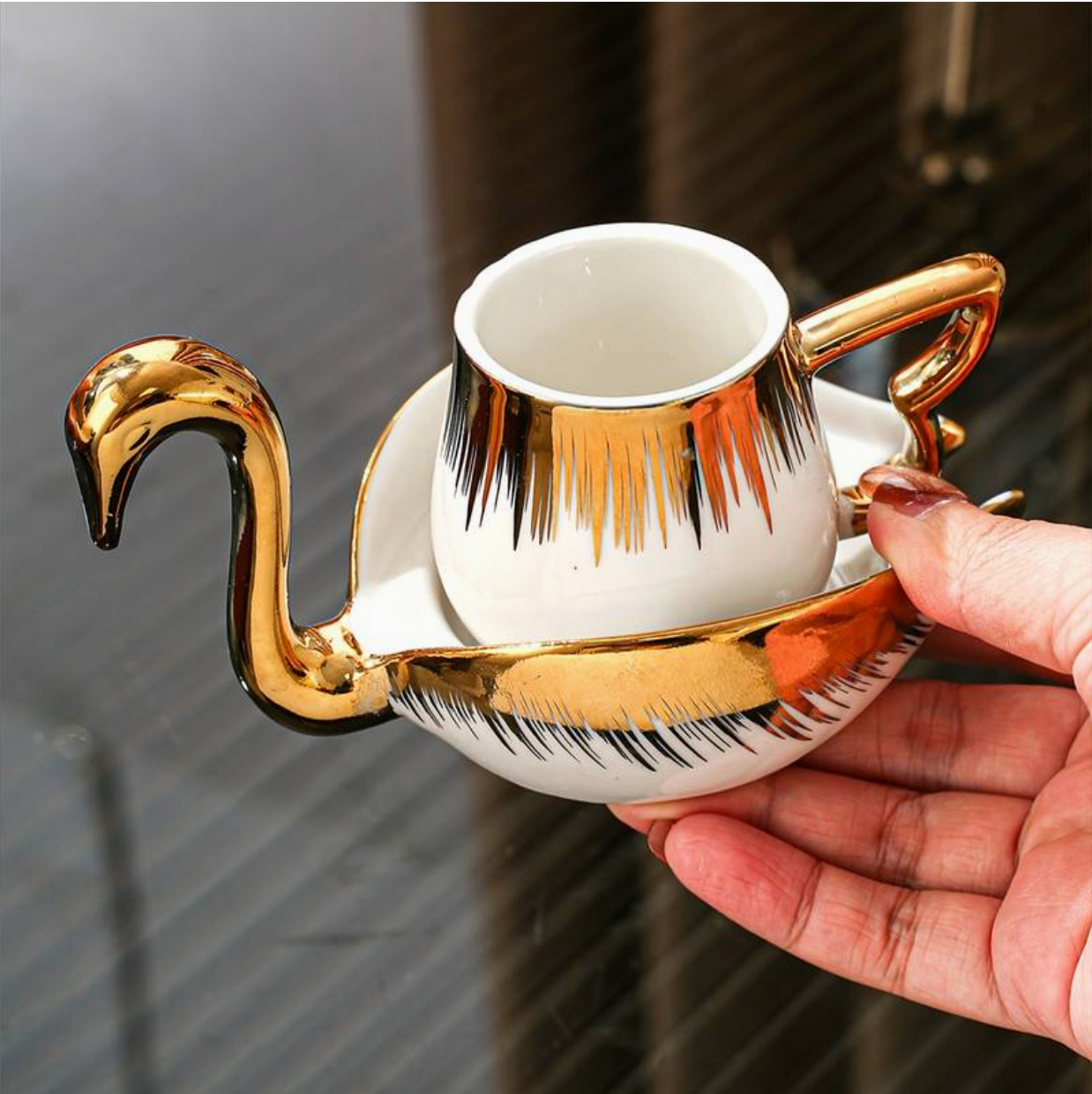 Dekoracja Ścienna Swan Luxia – Ornament Ścienny, Metal/Szkło, Wielokolorowy